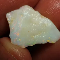 10 carats Coober pedy rough opal - 3