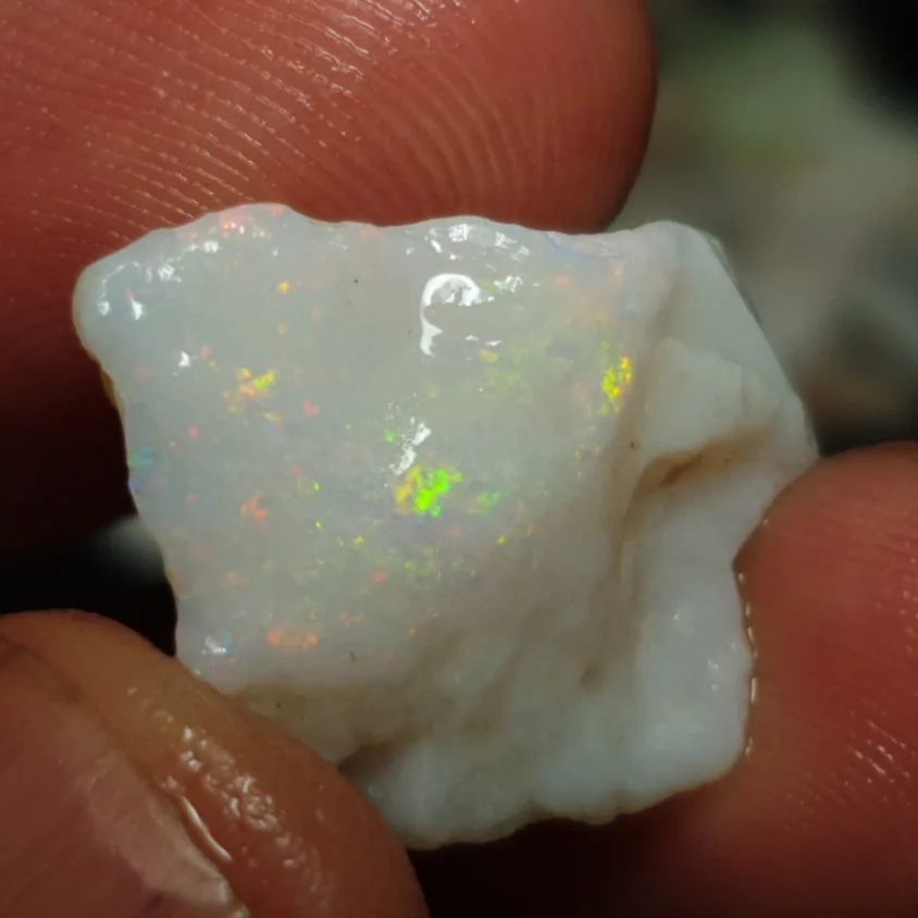 12.7 Carats Coober pedy opal rough - 2