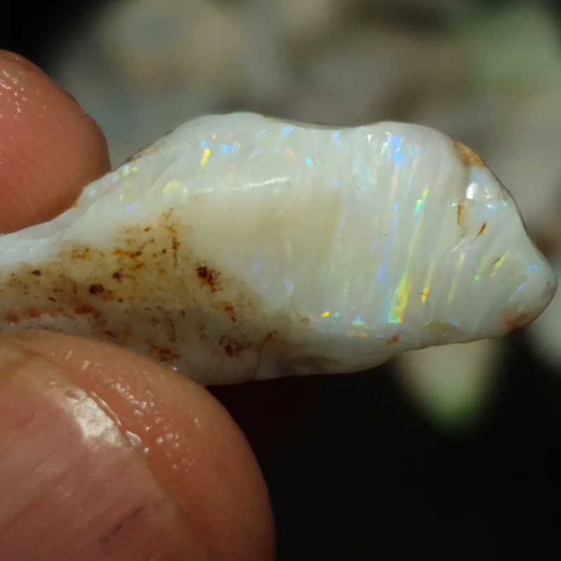 13.9 Carats Coober pedy opal rough - 2