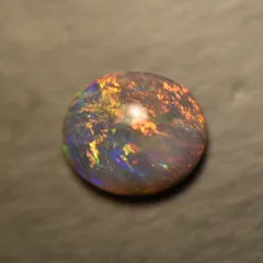 1.1 carats Lightning ridge opal - 1