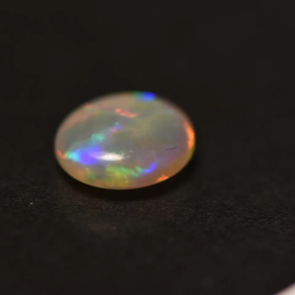 0.95 carats Lightning ridge opal - 4