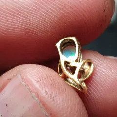 Coober Pedy pendant in gold - 4