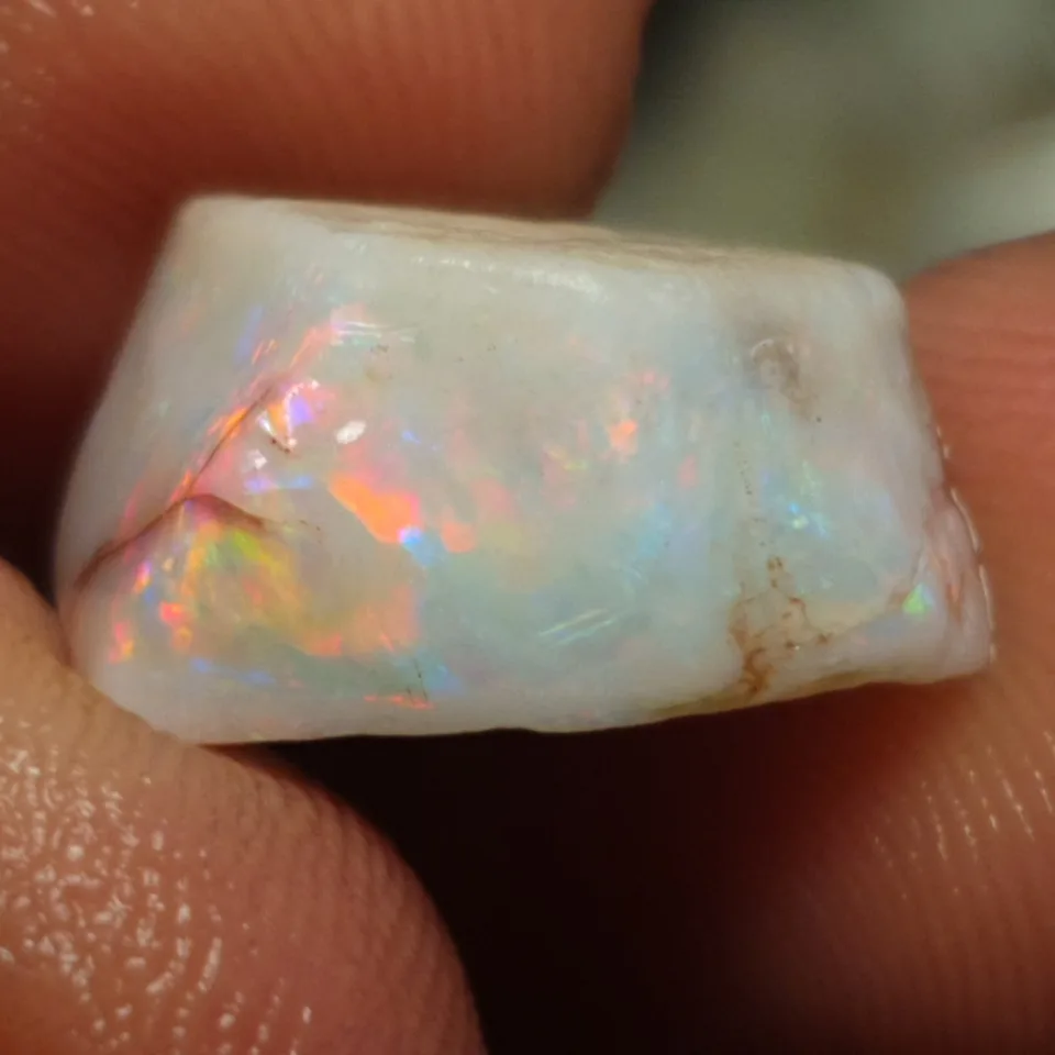 8.5 Carats Coober Pedy Rough Opal Parcel - 2