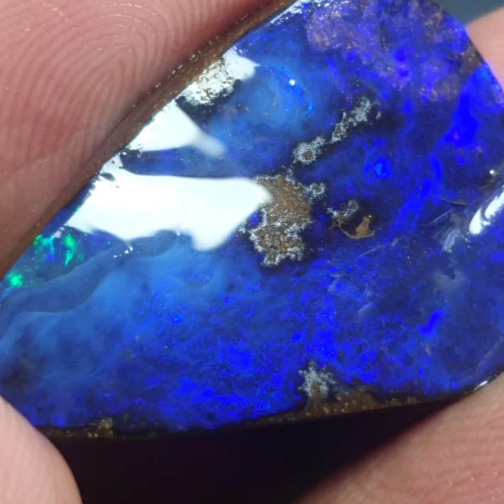 32 Carats Boulder Opal - 3