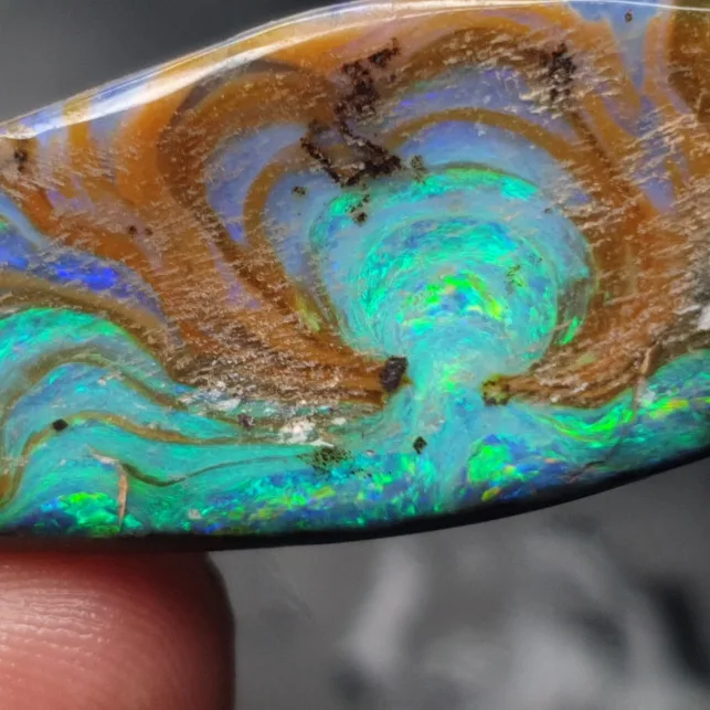 32 Carats Boulder Opal