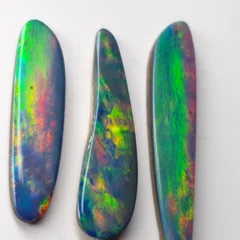 5.74 carats Free-form Doublets - 4
