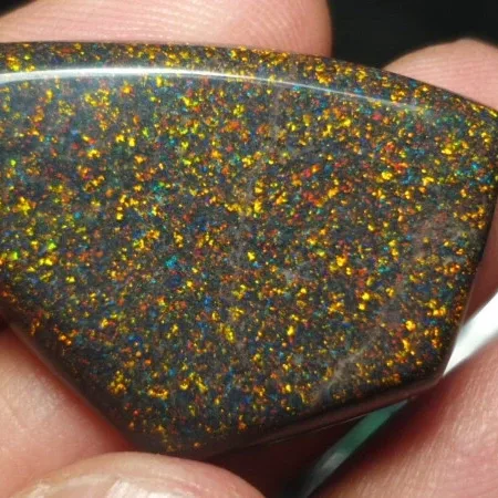 37 Carats Andamooka Opal Matrix