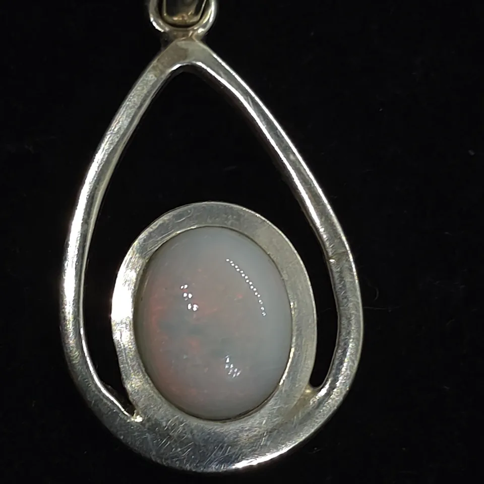 Coober Pedy Opal Pendant  - 3