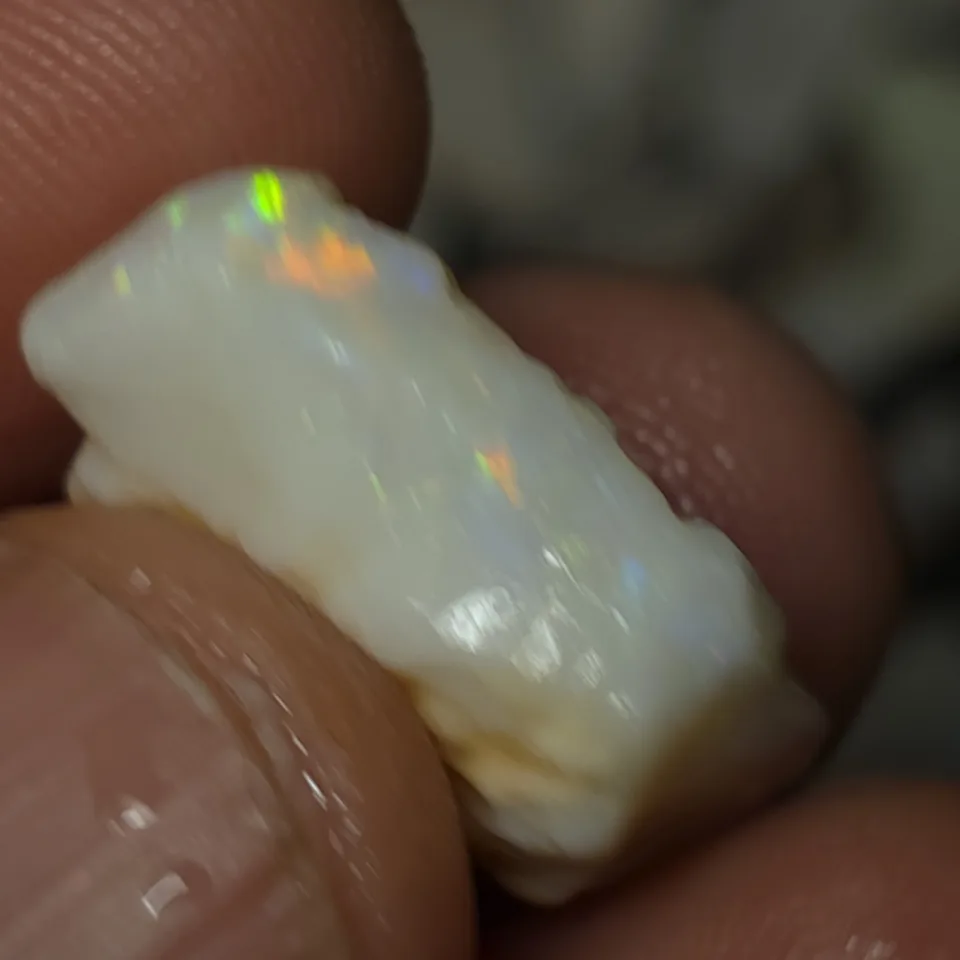 15 Carats Coober Pedy Opal Rough stone - 4