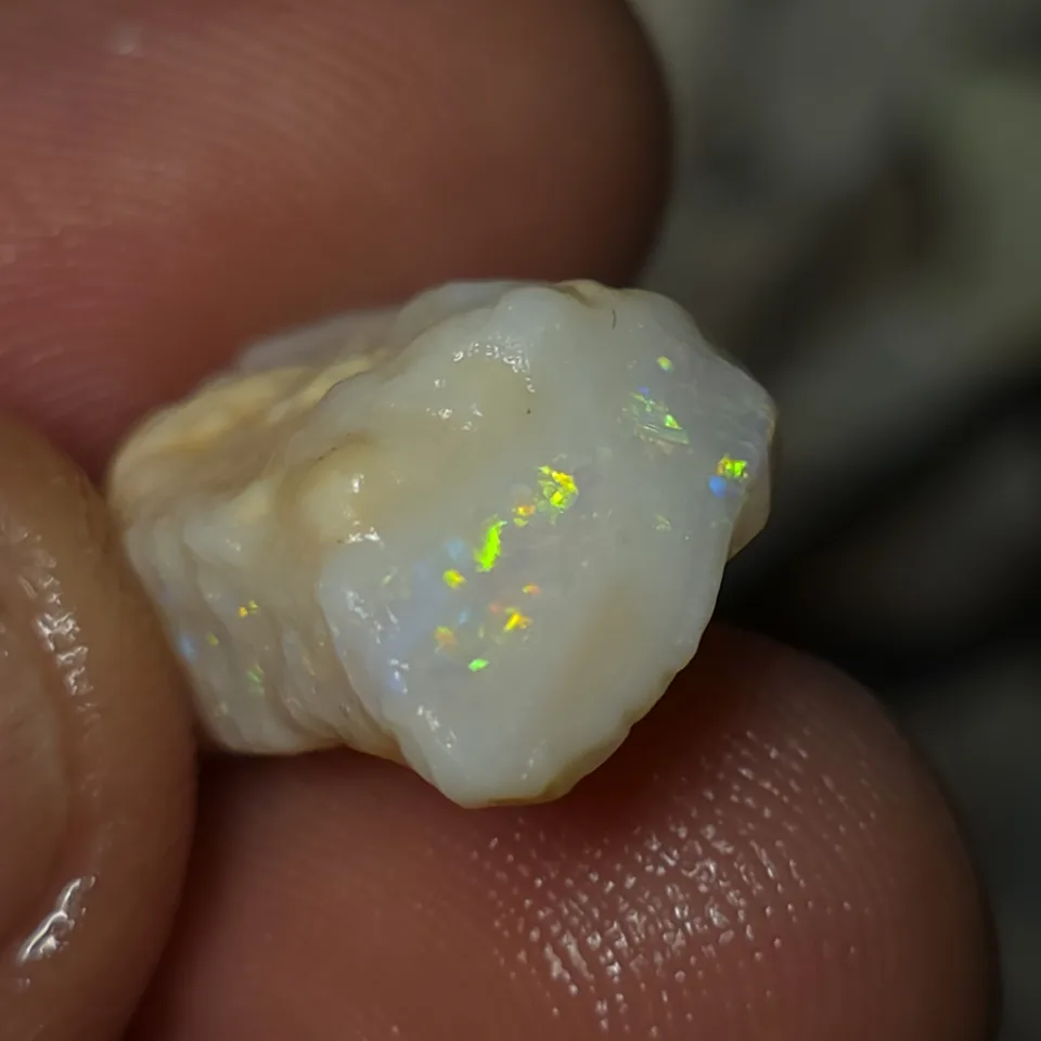 15 Carats Coober Pedy Opal Rough stone - 5
