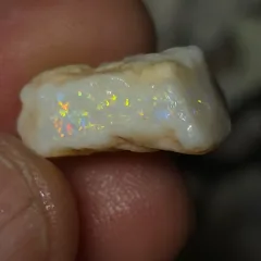 15 Carats Coober Pedy Opal Rough stone  - 7