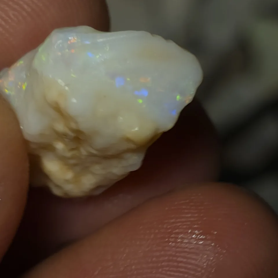 15 Carats Coober Pedy Opal Rough stone - 9