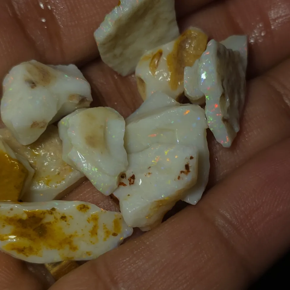Coober Pedy Opal Rough parcel - 2