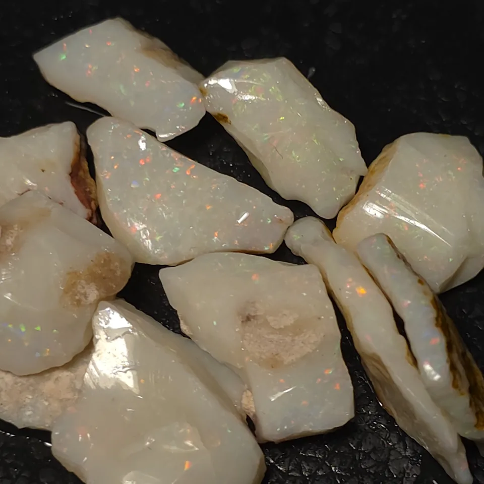 Coober Pedy Opal Rough parcel - 6