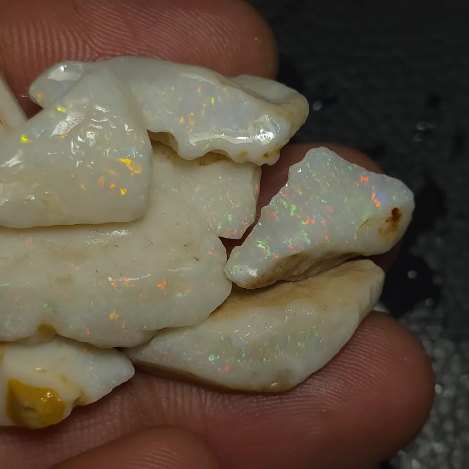 Coober Pedy Opal Rough 