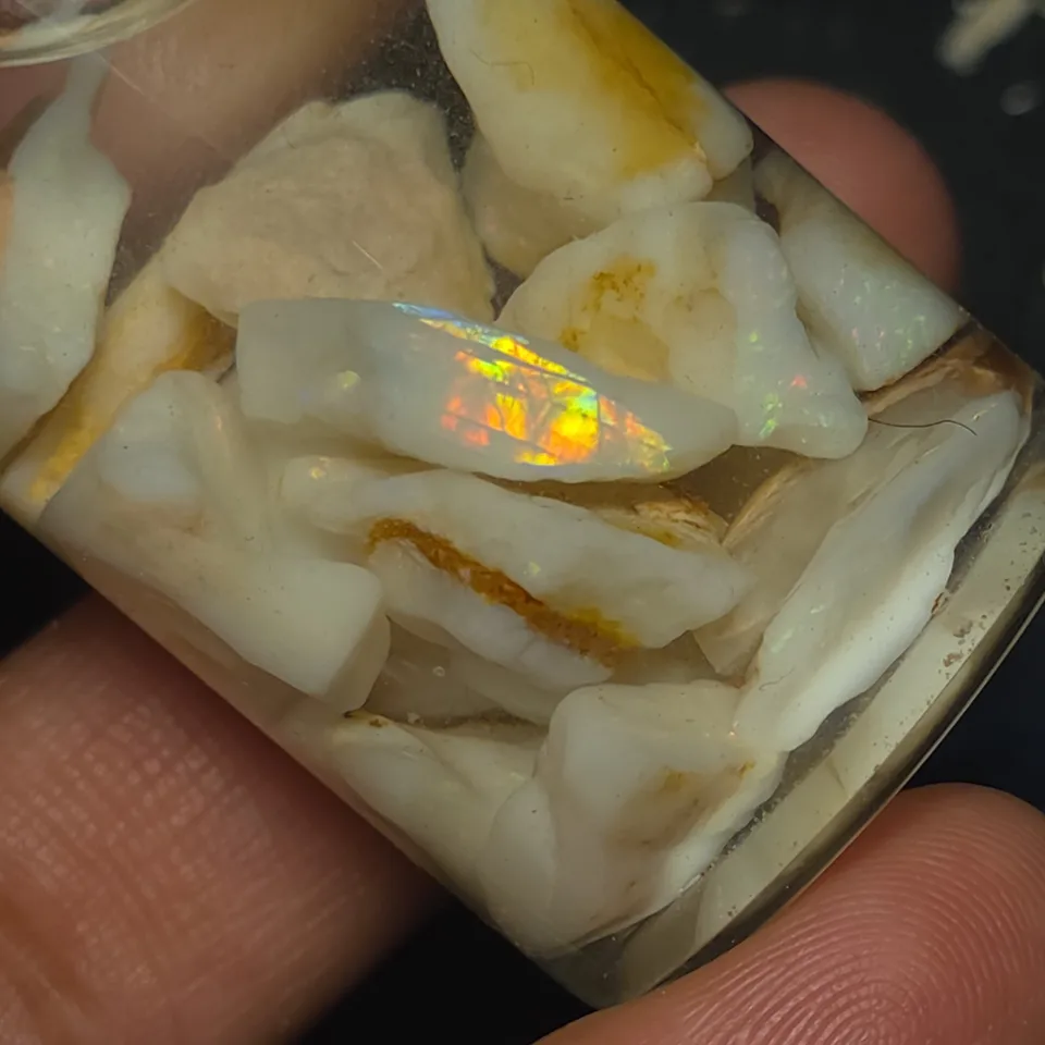 75 Carats Coober Pedy Opal Rough  - 3
