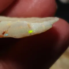26 Carats Coober Pedy Opal Rough  - 3