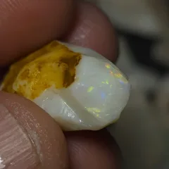 16.90 Carats Coober Pedy Opal Rough  - 7
