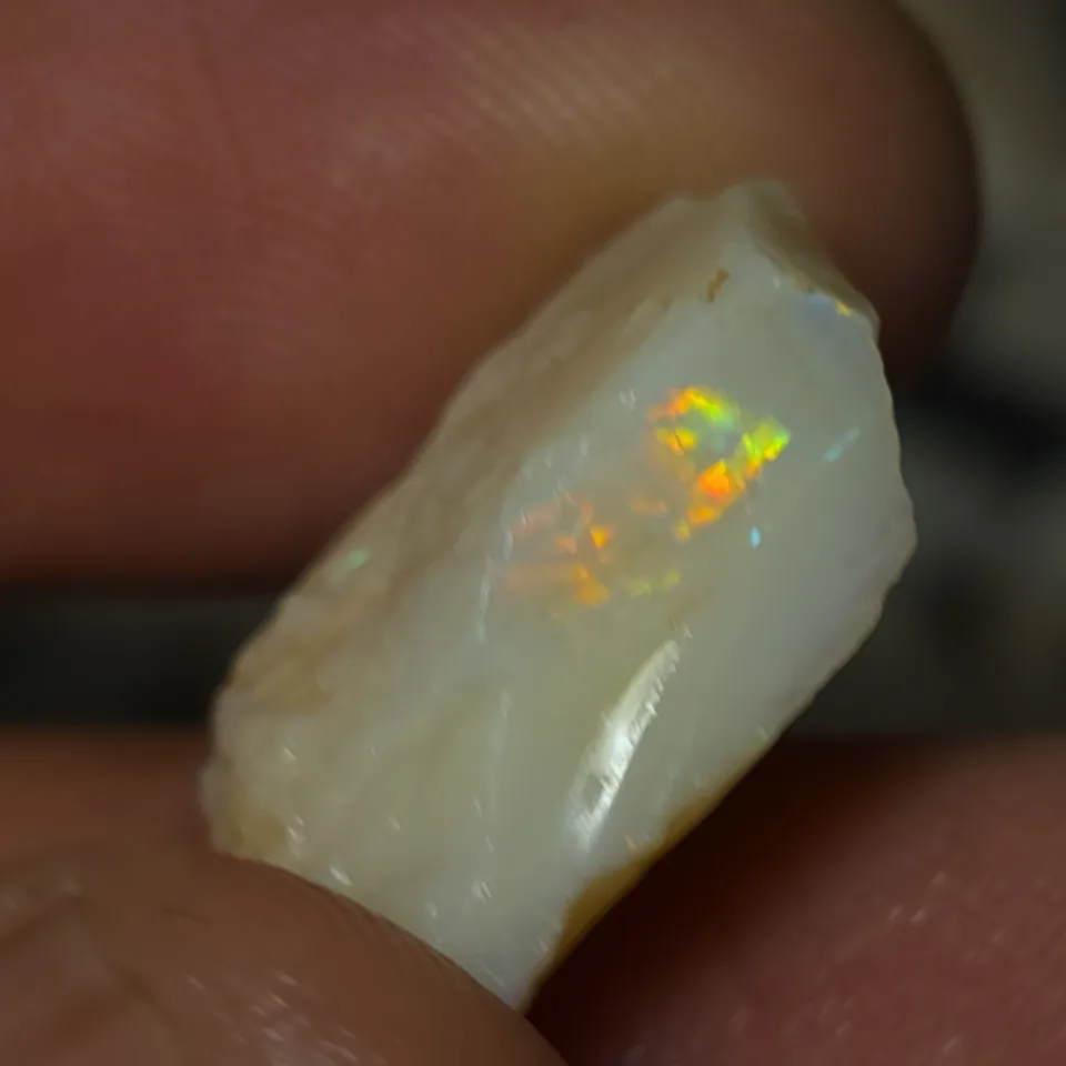 15 Carats Coober Pedy Opal Rough  - 7