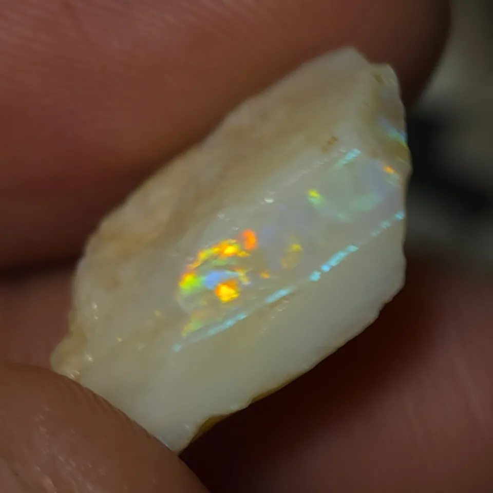 15 Carats Coober Pedy Opal Rough  - 8