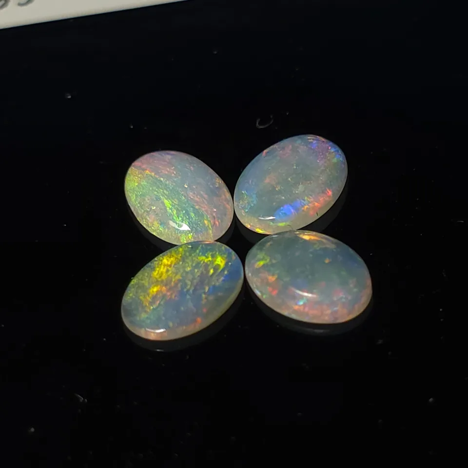 Coober Pedy unset Opal  - 5