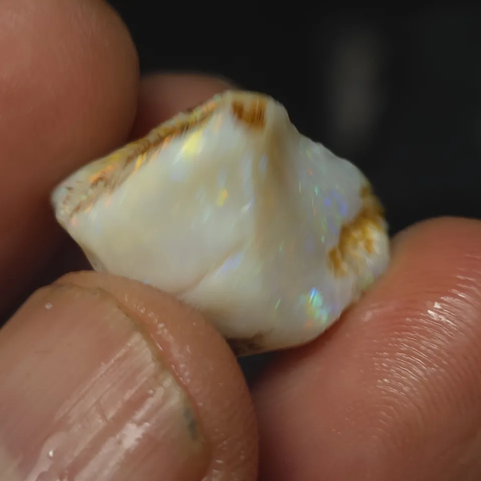 17.4 Carats Coober Pedy Opal Rough  - 4