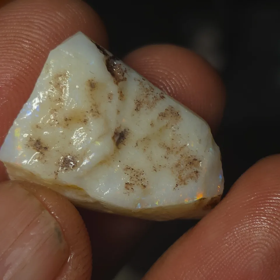 27.7 Carats Coober Pedy Opal Rough  - 3