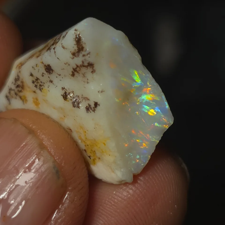 27.7 Carats Coober Pedy Opal Rough  - 7
