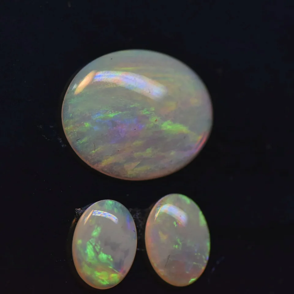 Coober Pedy Solid loose Opal