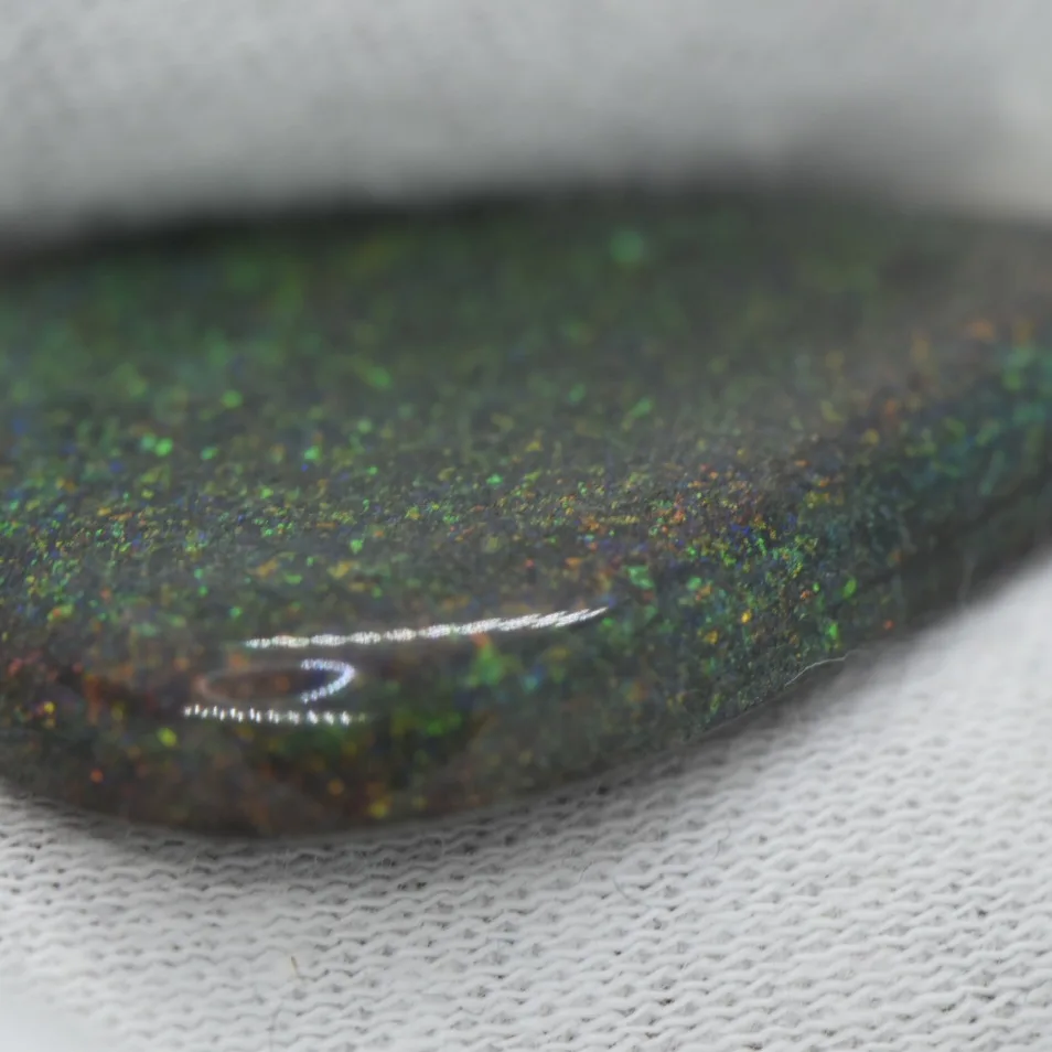 27 Carats Andmooka Matrix Opal - 2