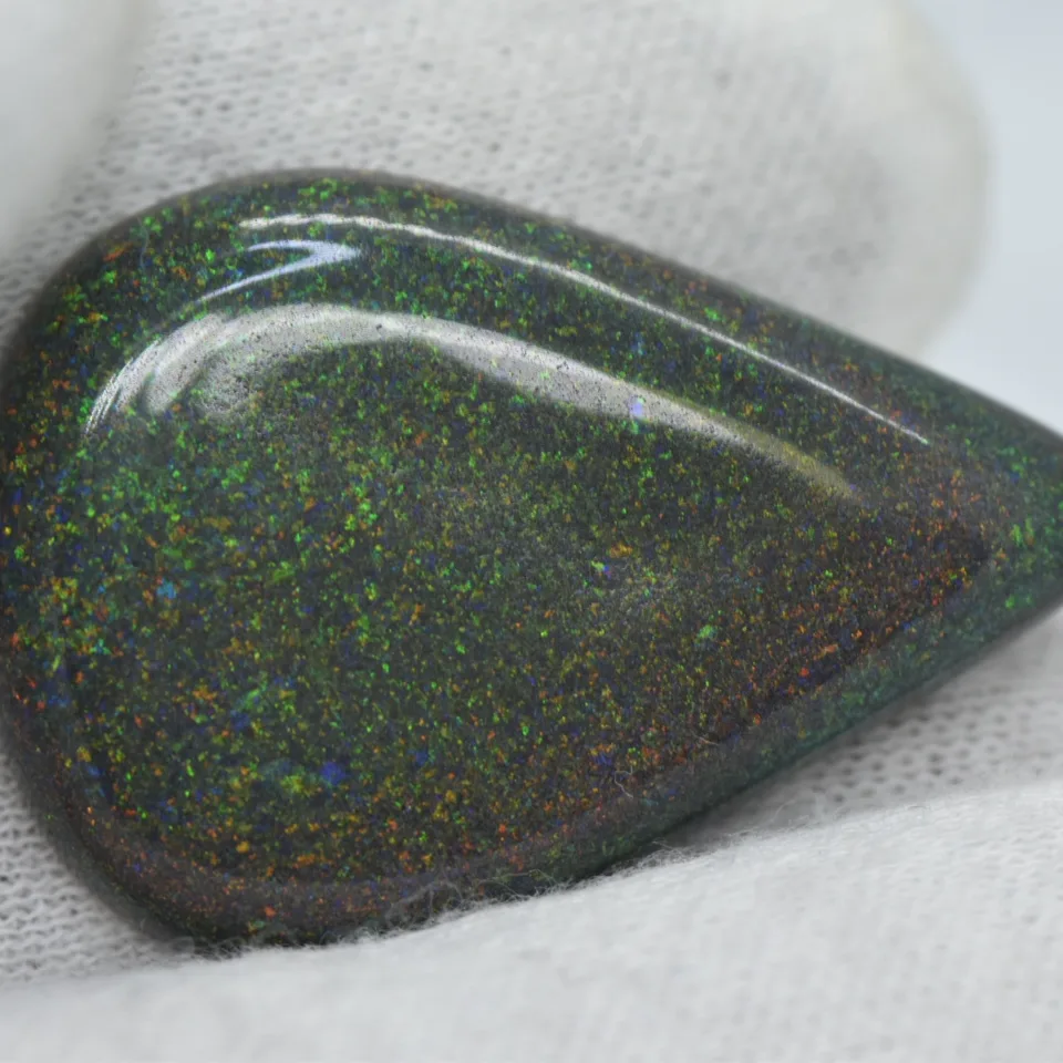 27 Carats Andmooka Matrix Opal - 4