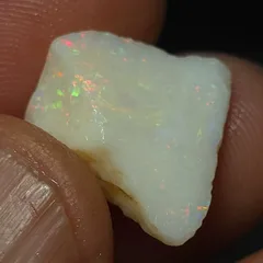 8.65 Carats Coober Pedy Opal Rough stone - 3