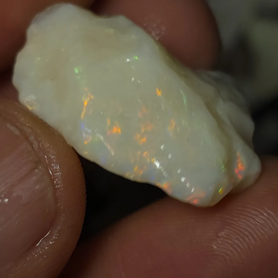 25.6 Carats Coober Pedy Opal Rough stone  - 10