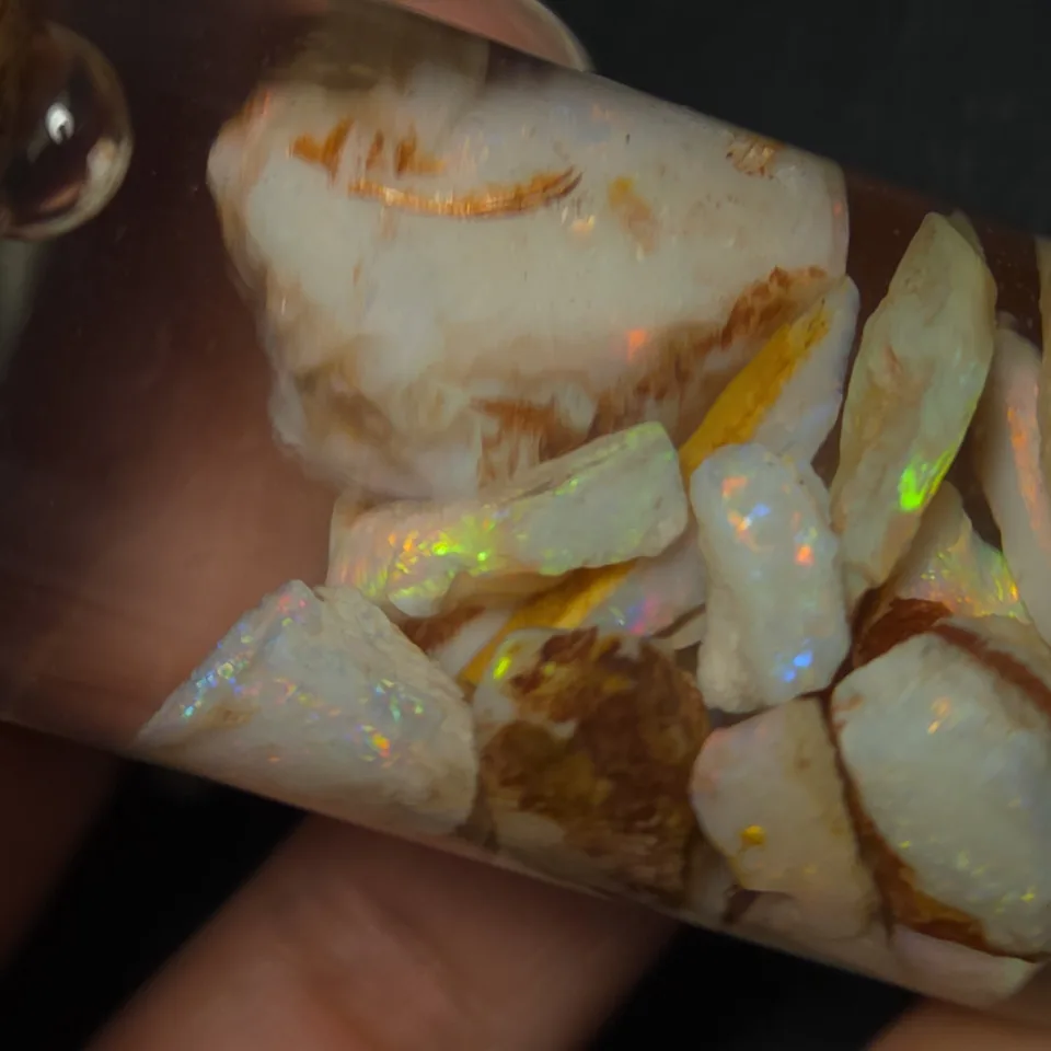 Coober pedy rough Opal 