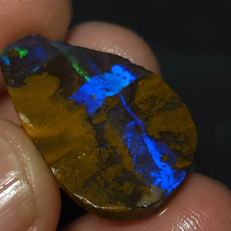 Australian Boulder opal rub - 4