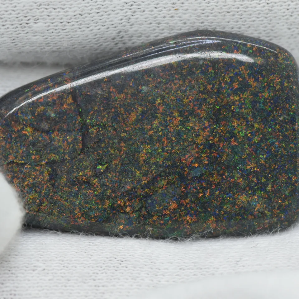 20 Carats Andamooka Matrix Opal - 5