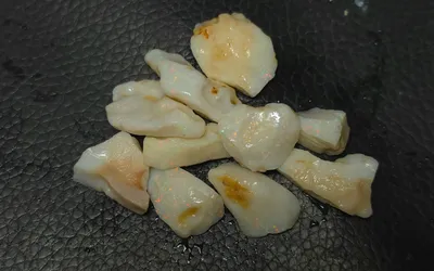 75 Carats-Coober Pedy Opal Rough 