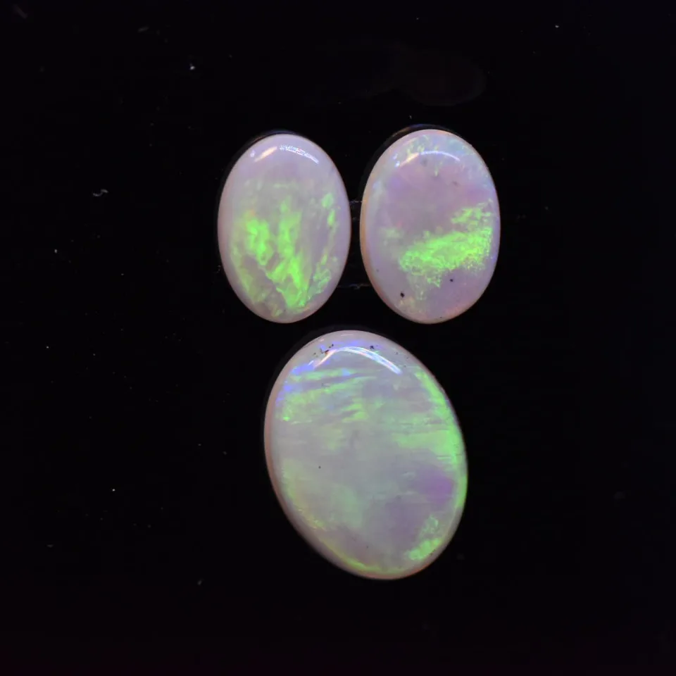 Coober Pedy Solid loose Opal