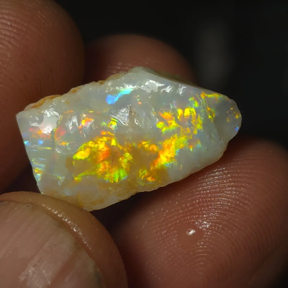 16.1 Carats Coober Pedy Opal Rough  - 10