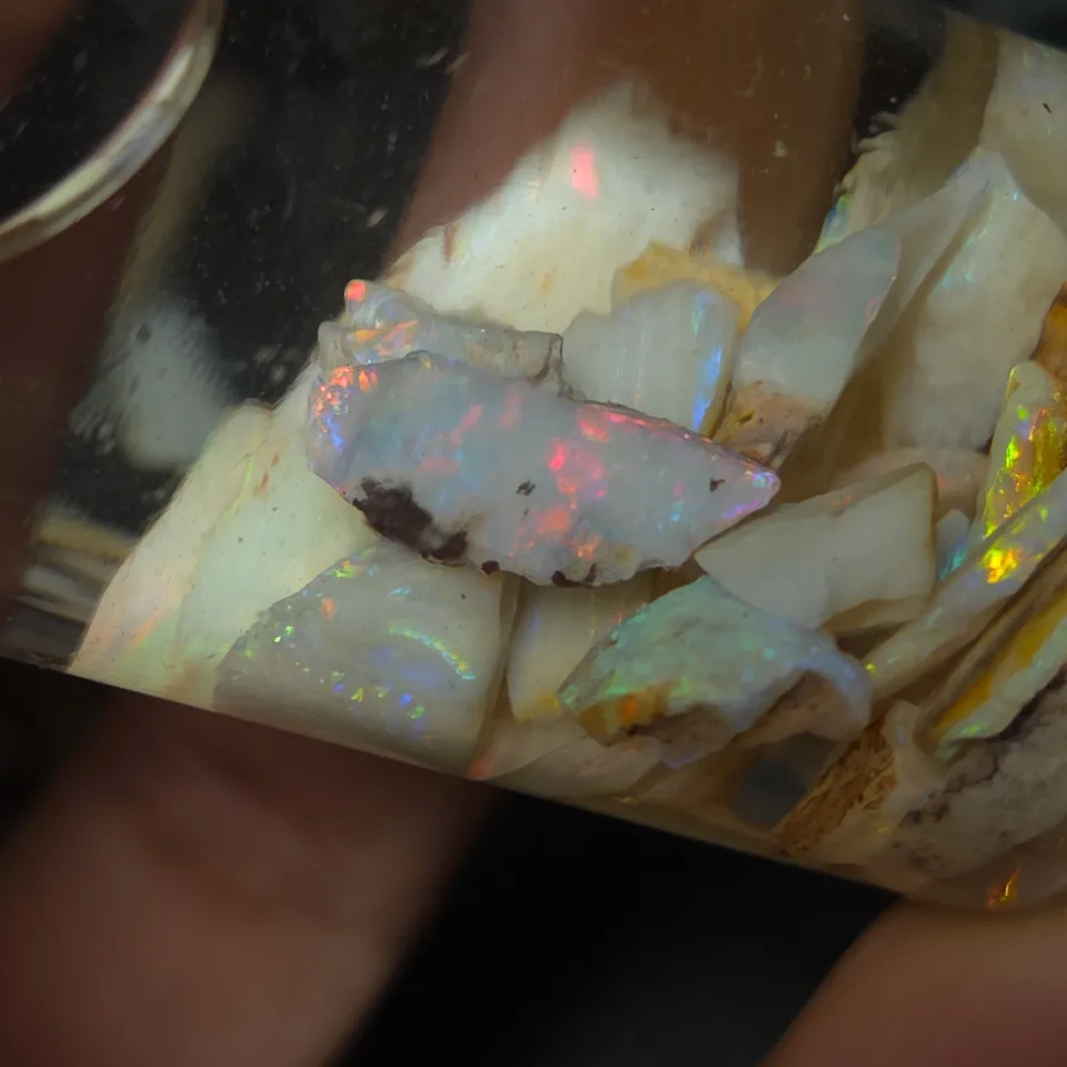 Coober pedy rough Opal - 5