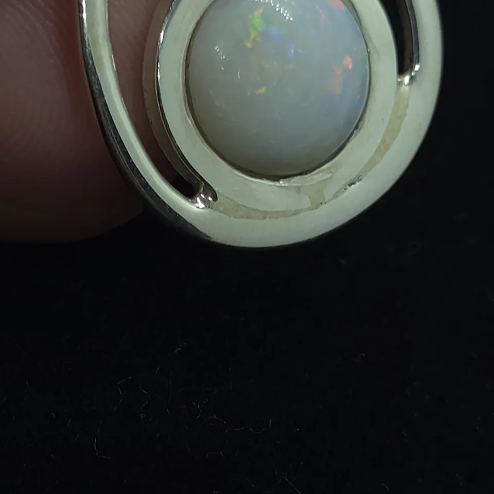 Coober Pedy Opal Pendant - 4