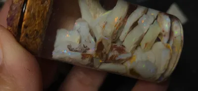 Coober pedy rough Opal 
