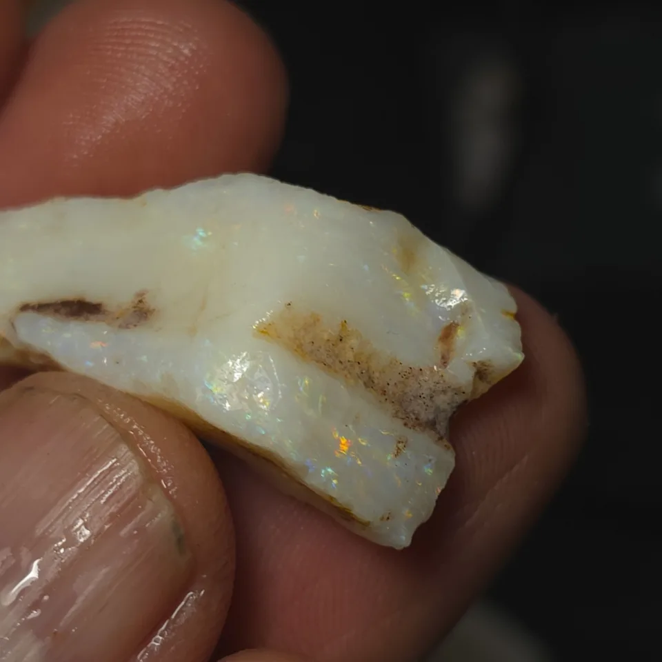 28.9 Carats Coober Pedy Opal Rough  - 3