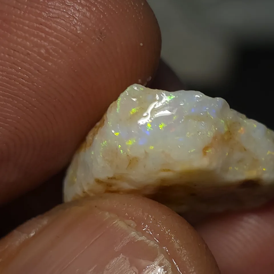 Coober Pedy Opal Rough stone - 3