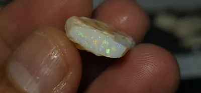 Coober Pedy Opal Rough stone 