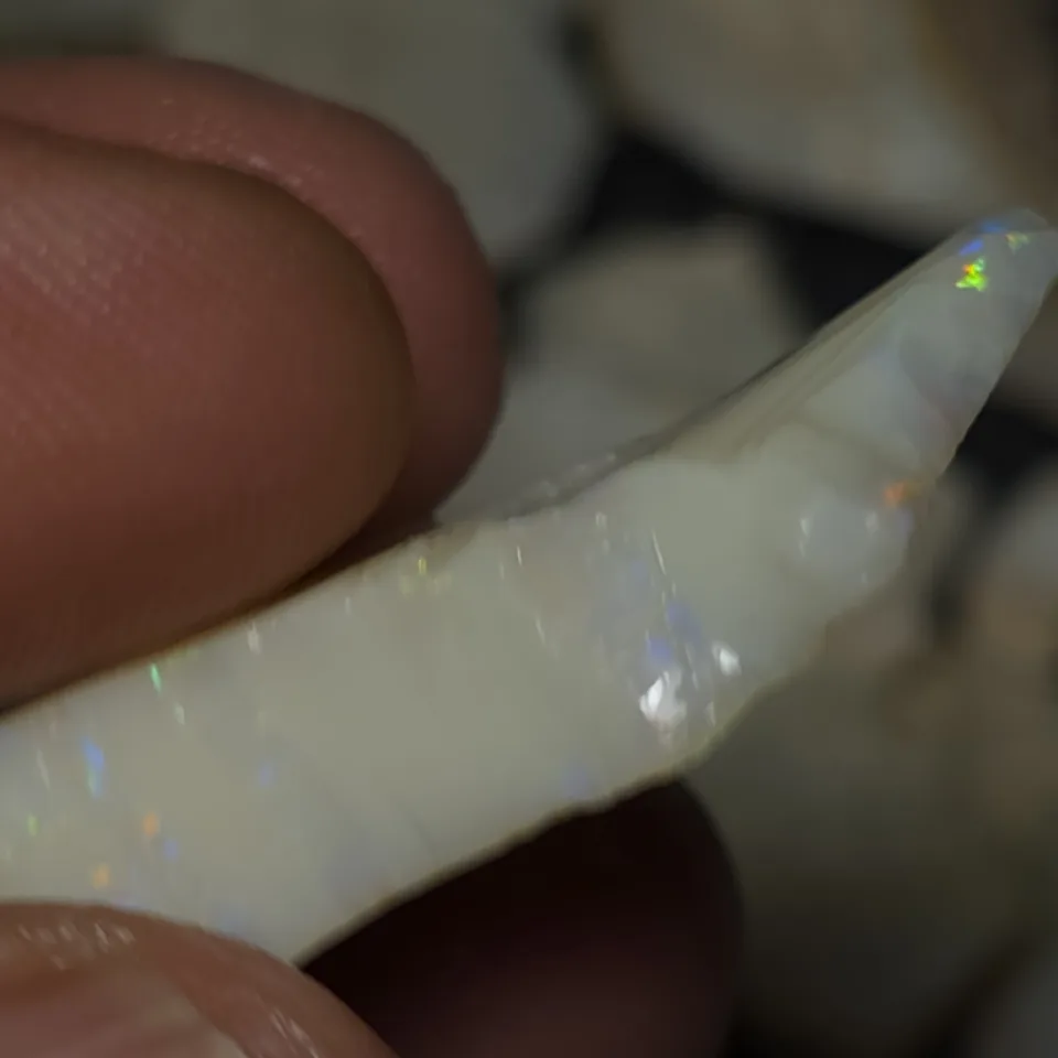 38 Carats Coober Pedy Opal Rough  - 6