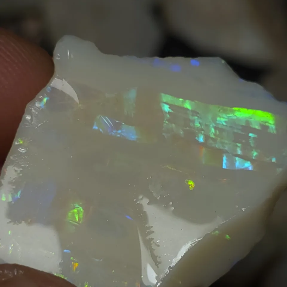 38 Carats Coober Pedy Opal Rough 