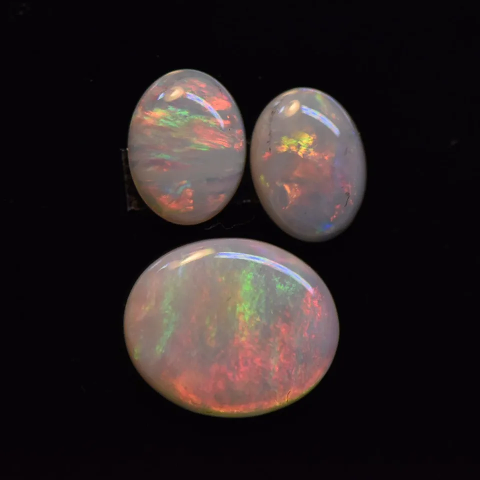 Coober Pedy Solid loose Opal