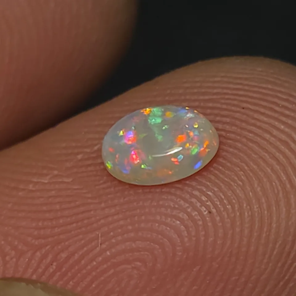 Coober Pedy unset Opal  - 2