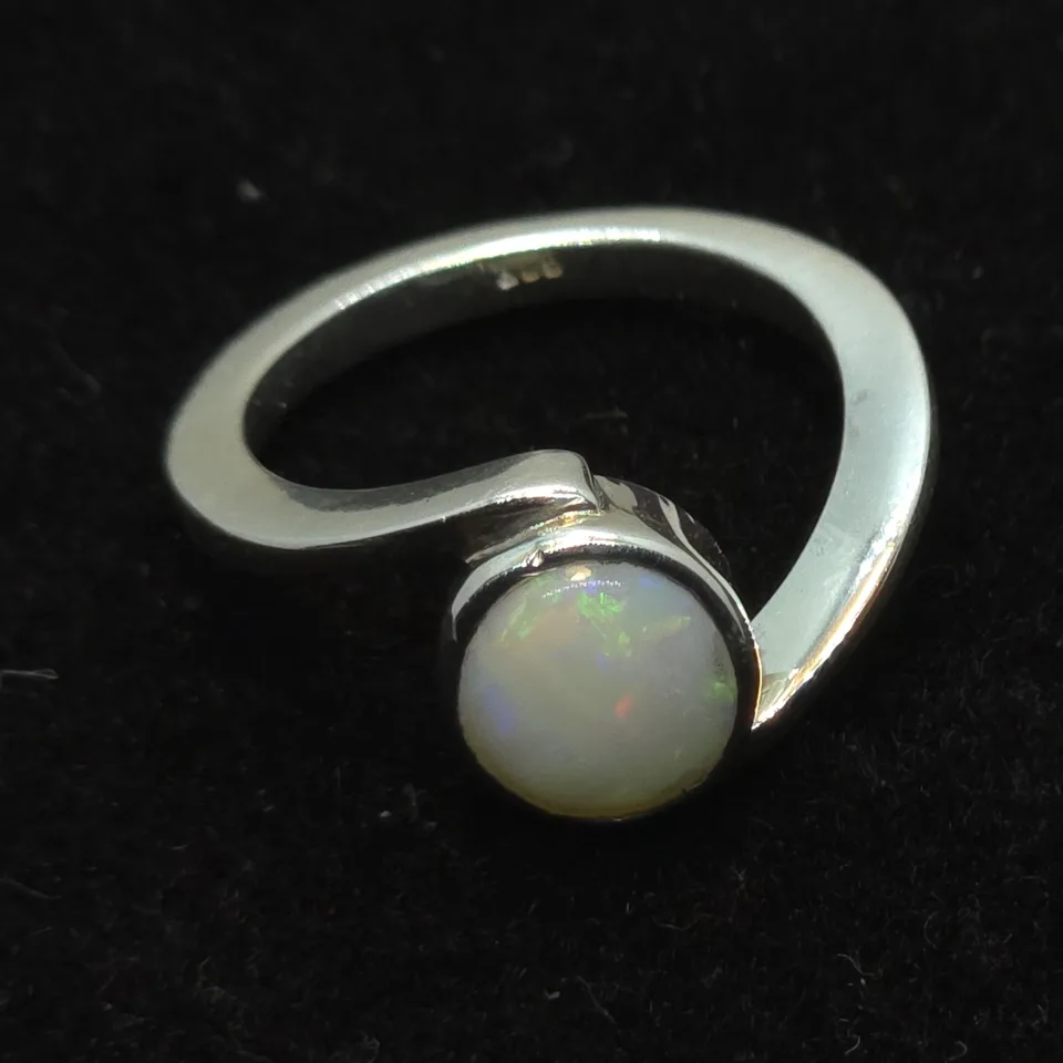 Coober Pedy Opal Silver ring  - 7